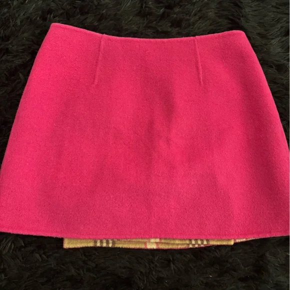 Lilly Pulitzer Reversible Plaid and Pink Mini Wool Skirt - Picture 6 of 7